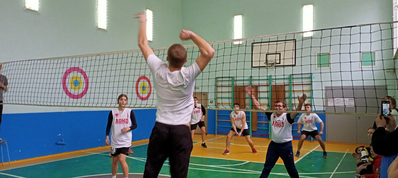 Районные соревнования по волейболу.